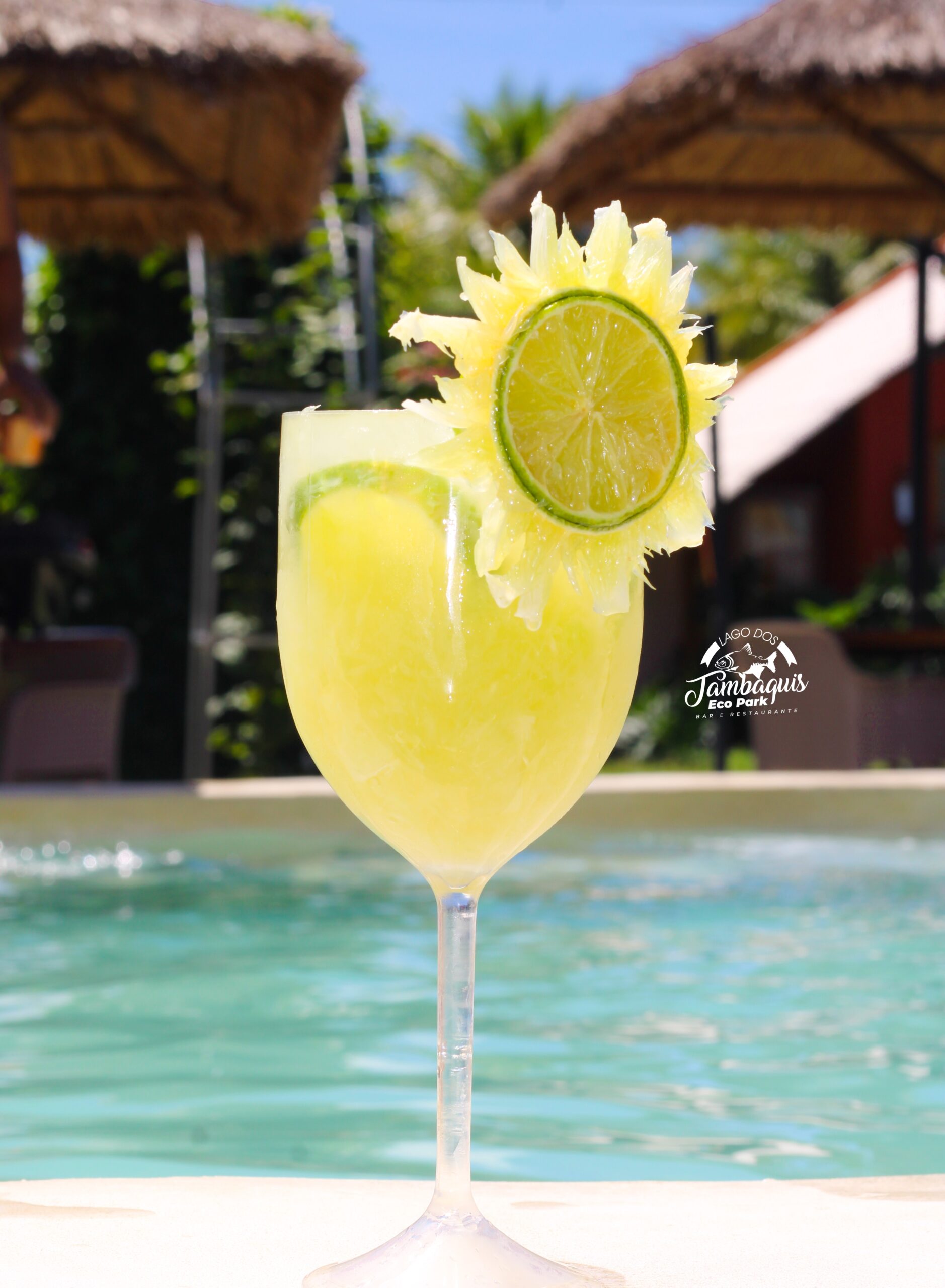 Drink de abacaxi e limão